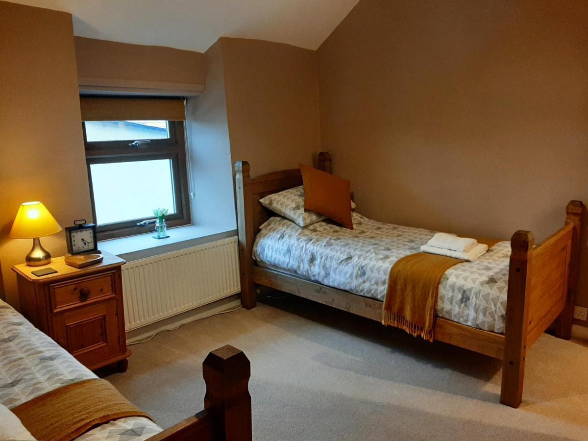 Market View Cottage, Tideswell Esterno foto